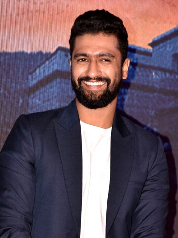 bollywood-actor-Vicky-Kaushal-bollywood-celebrities-entertainments-saga