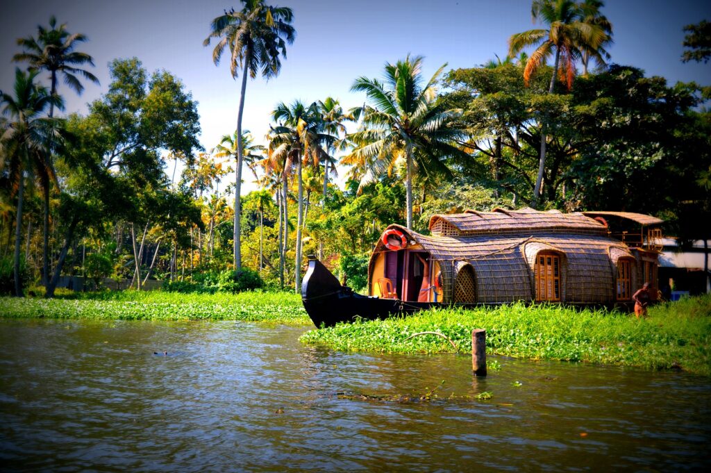 boat-parked-in-water-kerala-gods-own-country-destinations-in-india-entertainments-saga